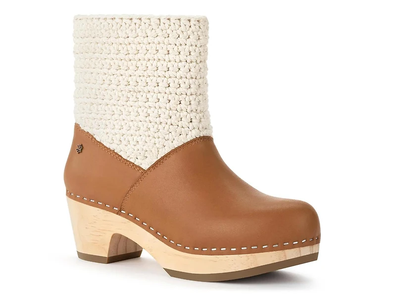 Paloma Bootie