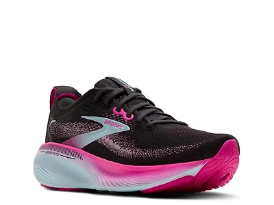 Adrenaline 25 Running Shoe