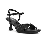 Justine Sandal