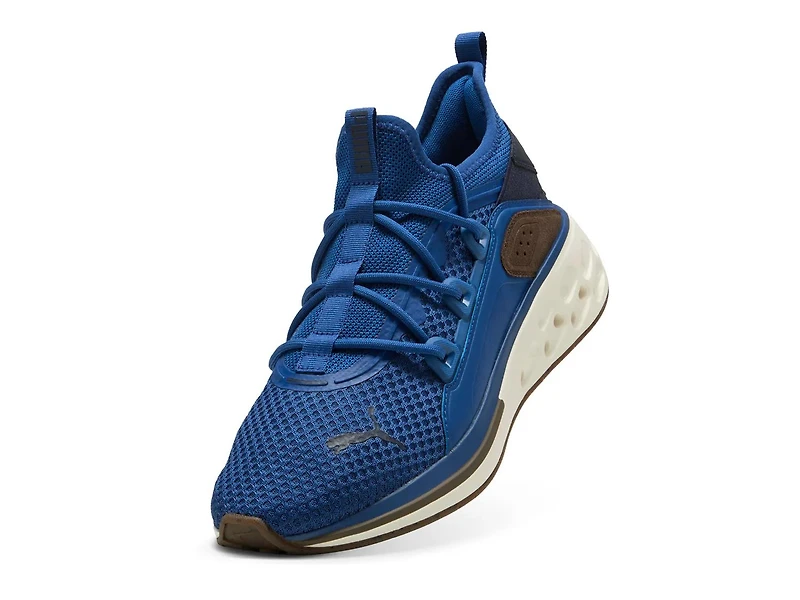 Softride Frequence Street Sneaker