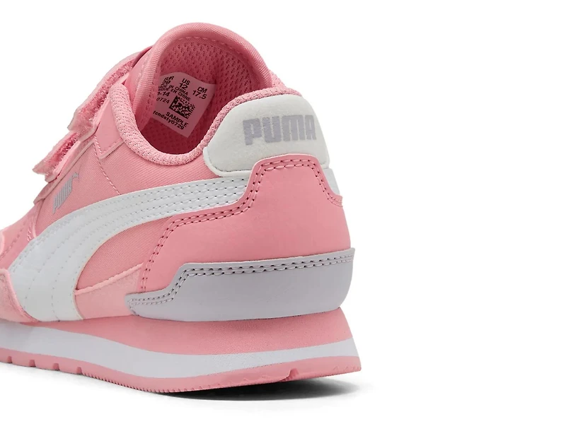 Runner v4 Sneaker - Toddler