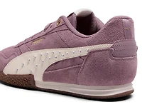 Bella Donna Stud Sneaker - Women's