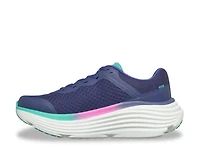 Max Cushioning Endeavour Running Shoe - Women's