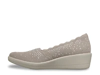Relaxed Fit Newport Wedge Shimmer Ease Slip-On