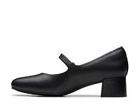 Iridessa Rae Mary Jane Pump