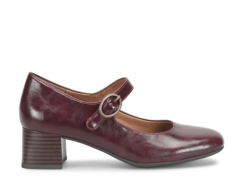 Paulette Mary Jane Pump