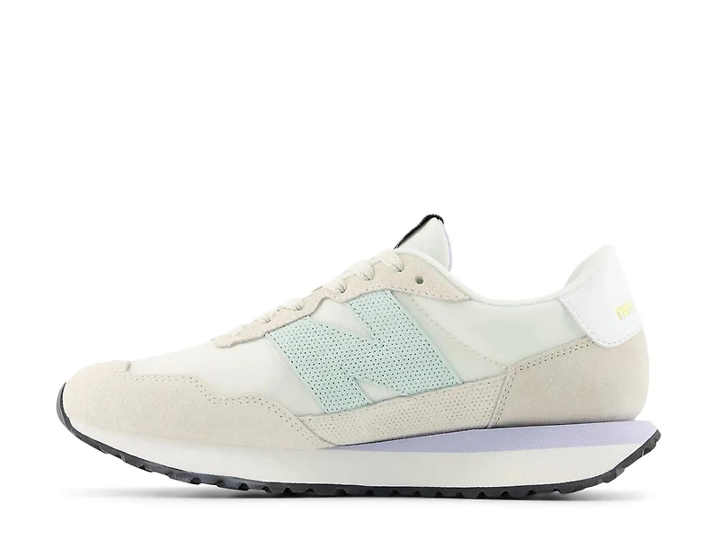 237 Sneaker - Women's