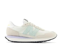 237 Sneaker - Women's