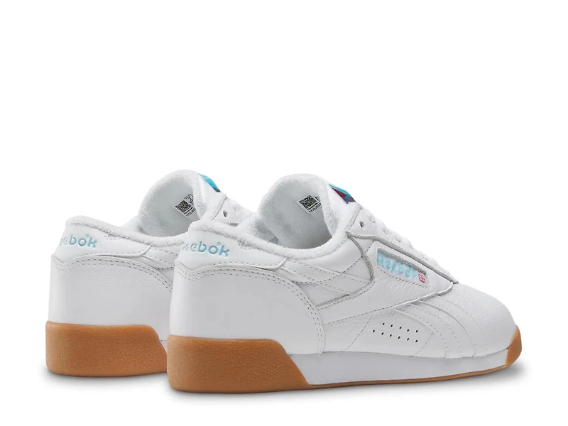 Freestyle Lo Sneaker - Women's