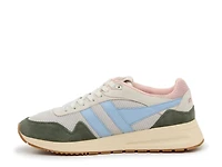 Delta Off Sneaker