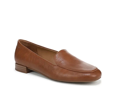 Dahlia Loafer
