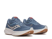 Cohesion 18 Running Shoe