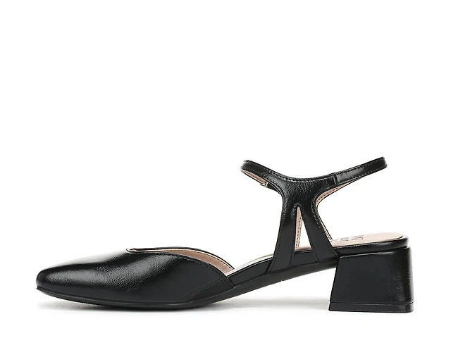 Hattie Pump