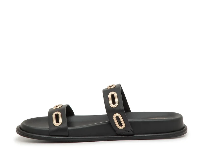 Carmen Sandal