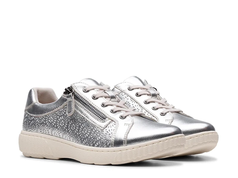 Caroline Rio Sneaker - Women's