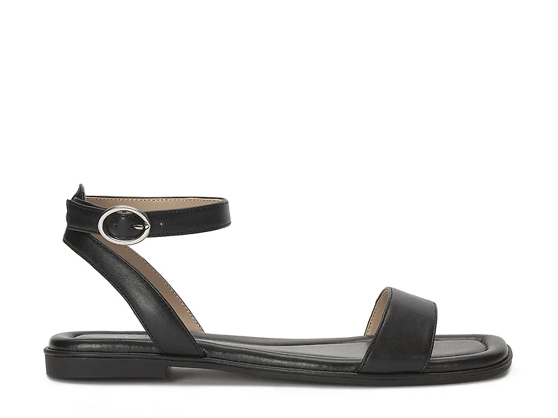 Novela Sandal
