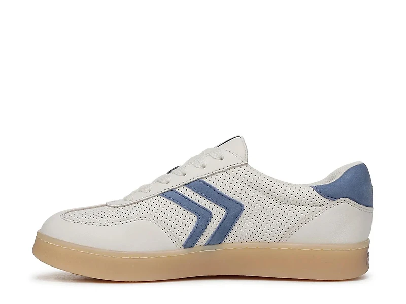 Rebel Sport Sneaker