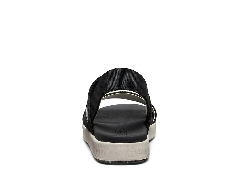 Elle Sandal
