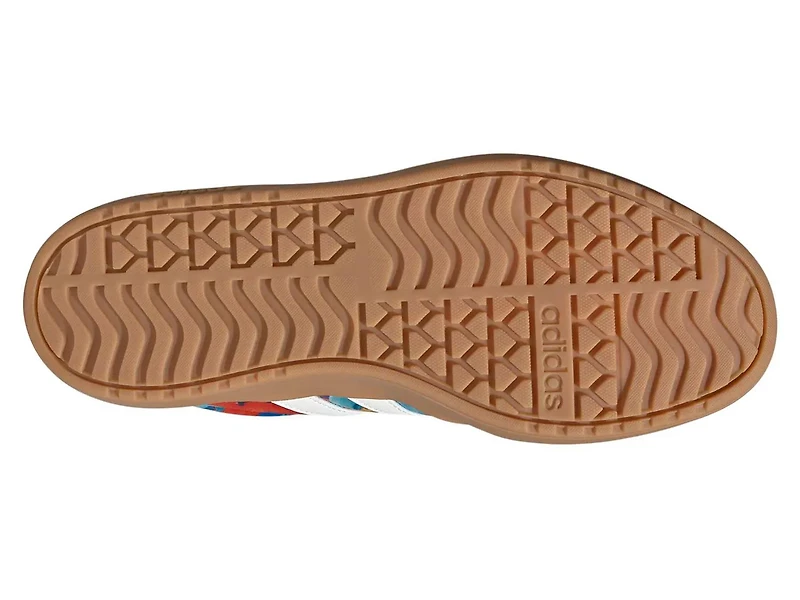 VL Court Bold Platform Sneaker