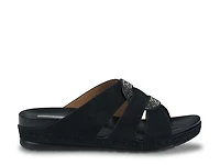Betsy Sandal
