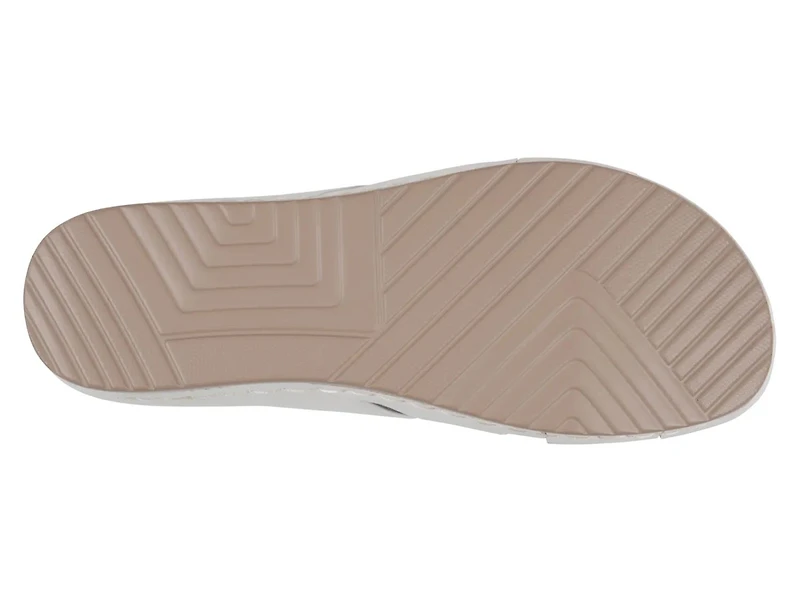 Betsy Sandal