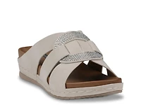 Betsy Sandal