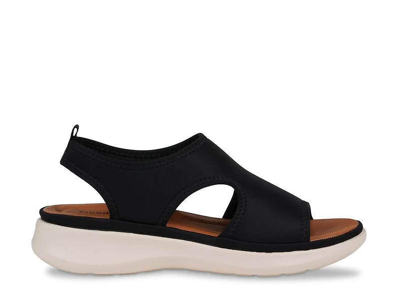 Romy Sandal