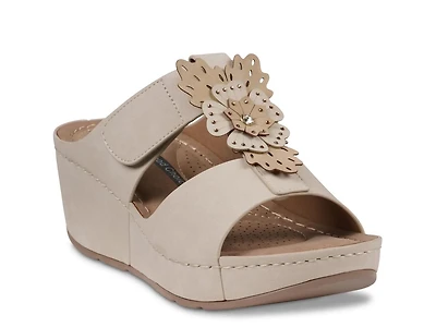 Talia Wedge Sandal