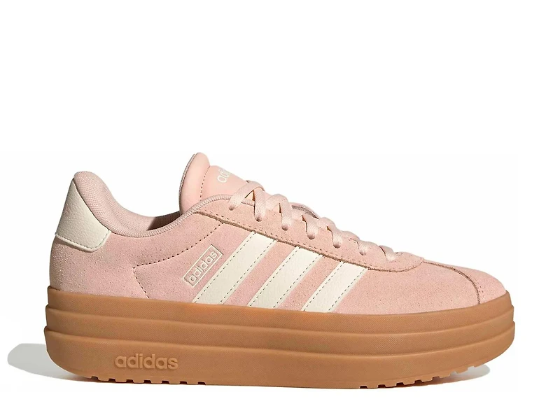 VL Court Bold Sneaker