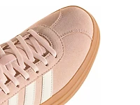 VL Court Bold Sneaker