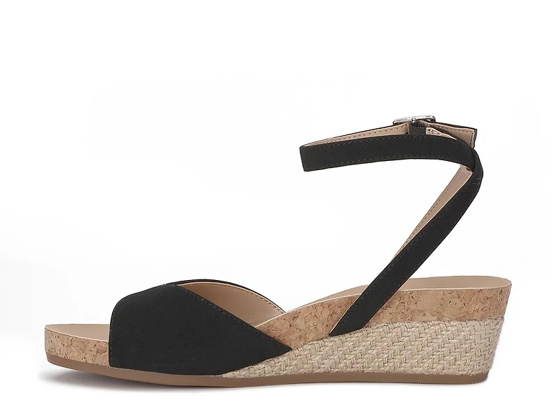 Nioma Sandal