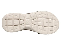 Hands Free Slip-ins: Summits - Elegant Edge Sandal