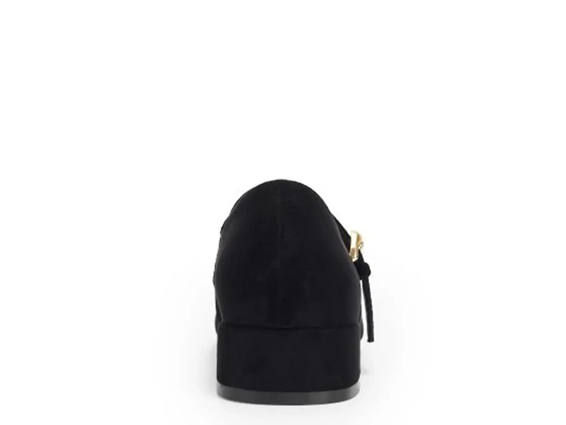 Isannah Mary Jane Flat