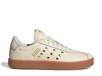 VL Court Sneaker