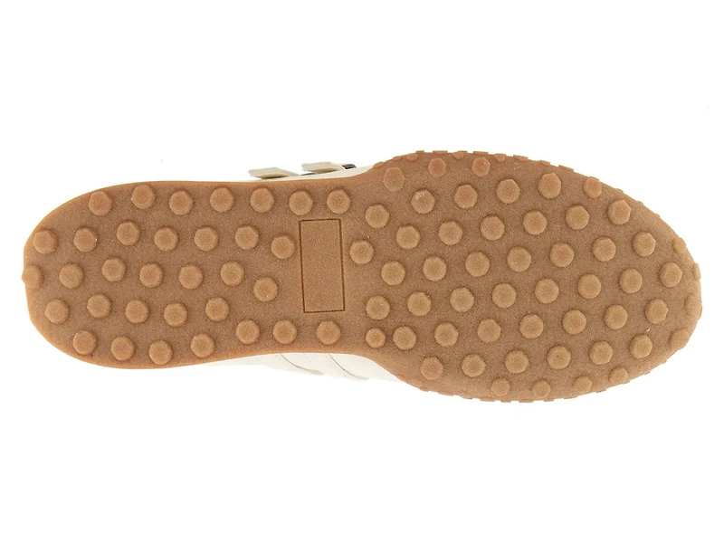 Violeta Mary Jane Sneaker