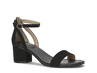 Maurra Sandal
