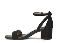 Maurra Sandal
