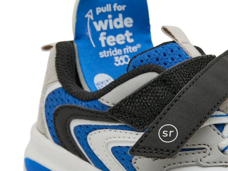 Dylan Sneaker