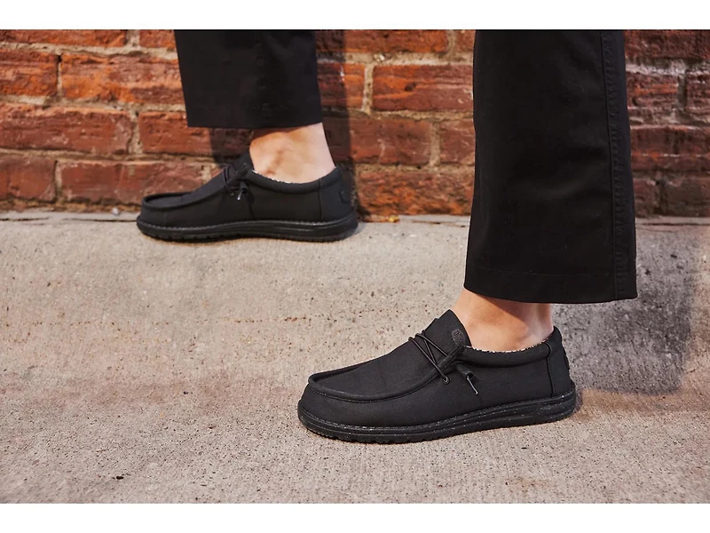Wally Stretch Slip-On