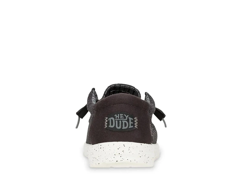 Wally Stretch Sox Slip-On