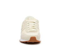 Milan 2 Hands-Free Sneaker
