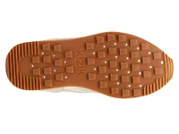 Milan 2 Hands-Free Sneaker