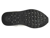 Milan 2 Hands-Free Sneaker