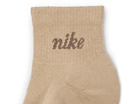 Everyday Elevated Ankle Socks