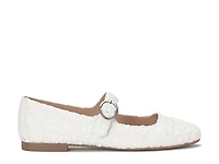 Norissa Mary Jane Flat