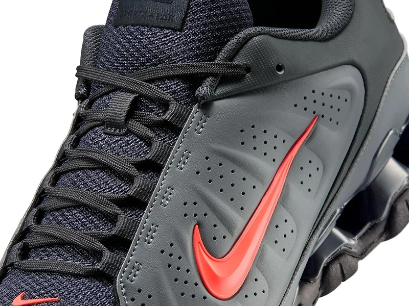 Reax 8 TR Sneaker - Men's