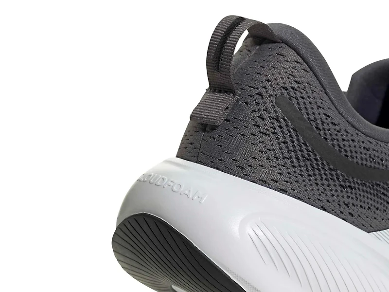 Response Pace Running Shoe