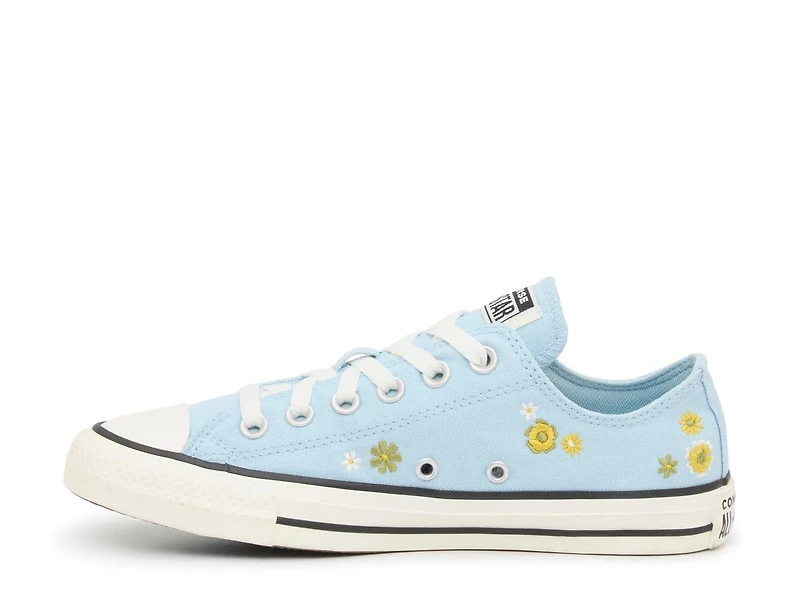 Chuck Taylor All Star Sneaker - Women's
