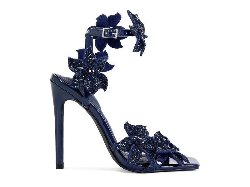 Romi Sandal