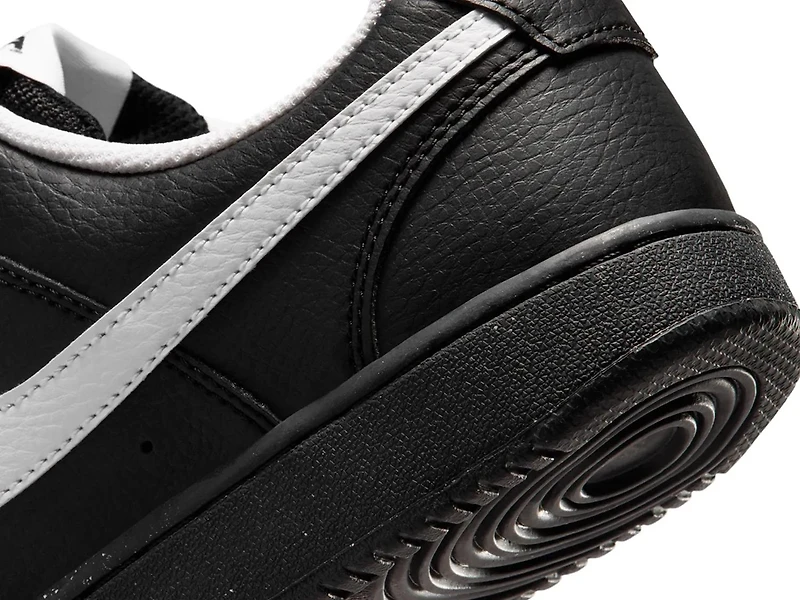 Court Vision Low Sneaker